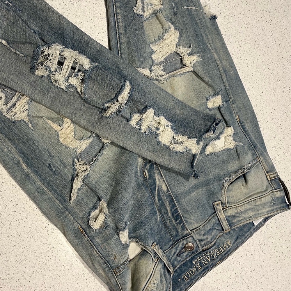 American Eagel Super Stretch Double Sided Ripped Jeans 10